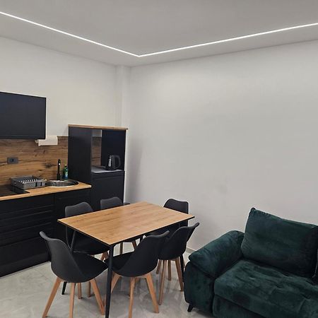 Elite Estate Διαμέρισμα Ποντστράνα Εξωτερικό φωτογραφία