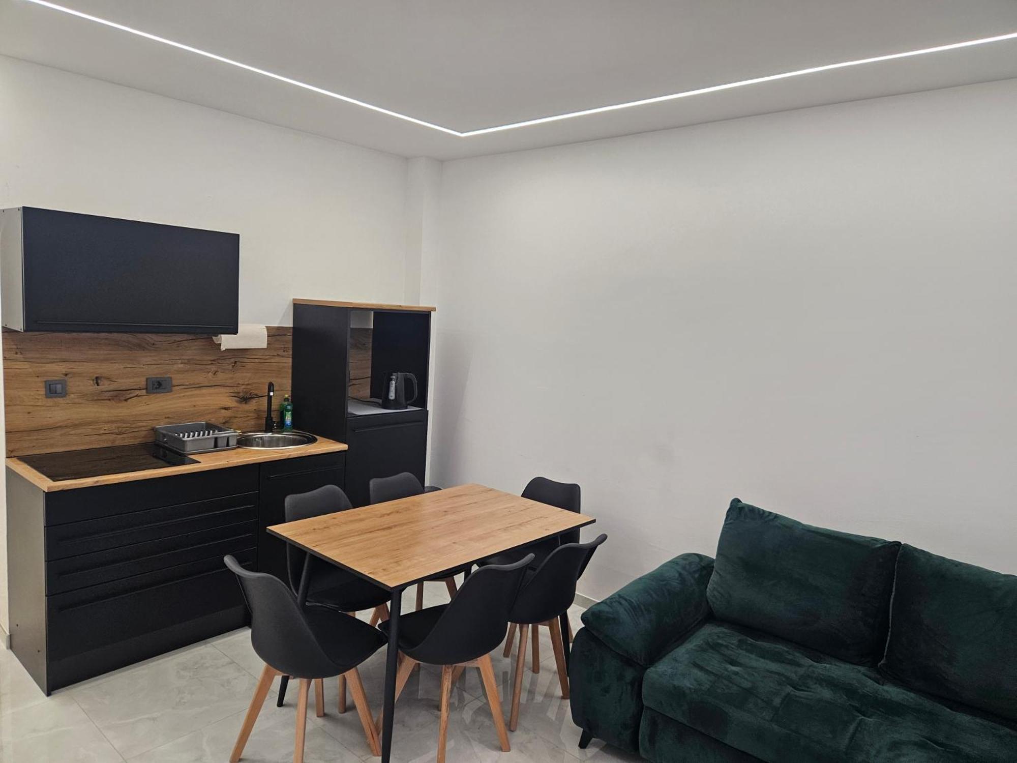 Elite Estate Διαμέρισμα Ποντστράνα Εξωτερικό φωτογραφία